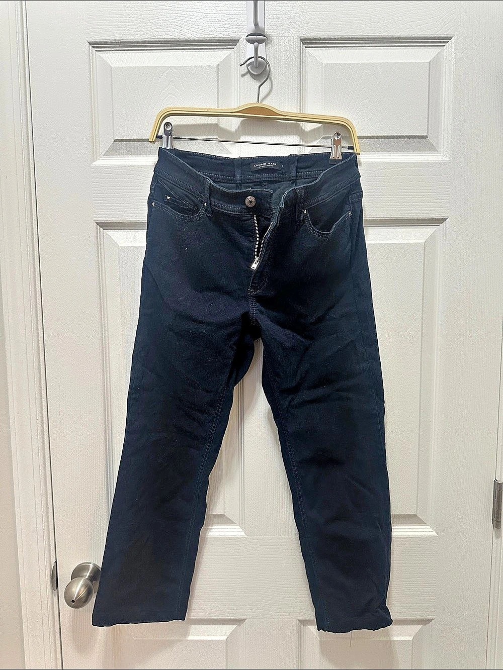 Cambio Straight Leg Jeans in Black